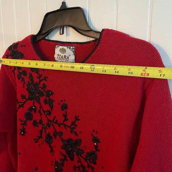 VNTG Tiara International, Sz Small, Christmas Holiday Sweater - Knit Vintage - Picture 8 of 11